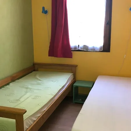 T2, 4 Couchages, Terrasse, Jardinet, Parking, Proche Commerces Et Plage, - Fr-1-81-298 Appartement *